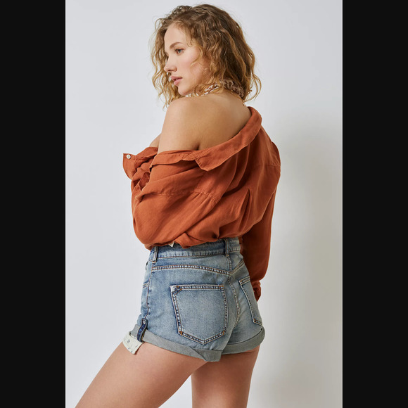 Anthropologie Pilcro Relaxed Shortie Shorts, 28P Waist - New - Picture 4 of 5